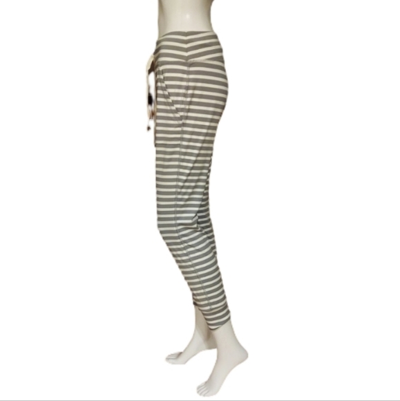 Grace & Lace Live In Loungers/Loggers In Grey/Ivory Stripe - Picture 4 of 14